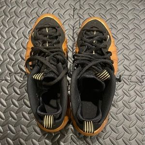 Nike foamposit blue size 11 gold